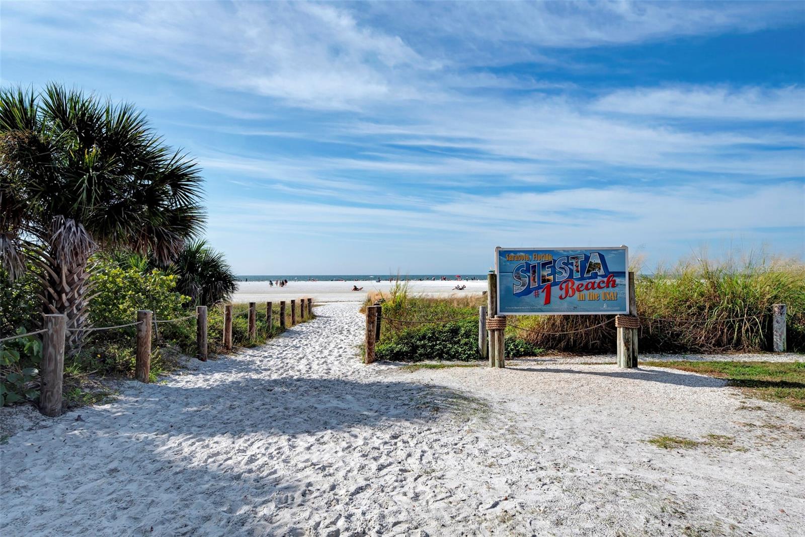 SIESTA ISLES - Residential Lease