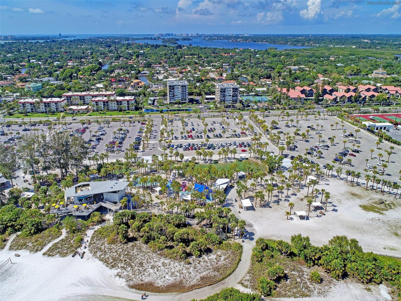 SIESTA ISLES - Residential Lease