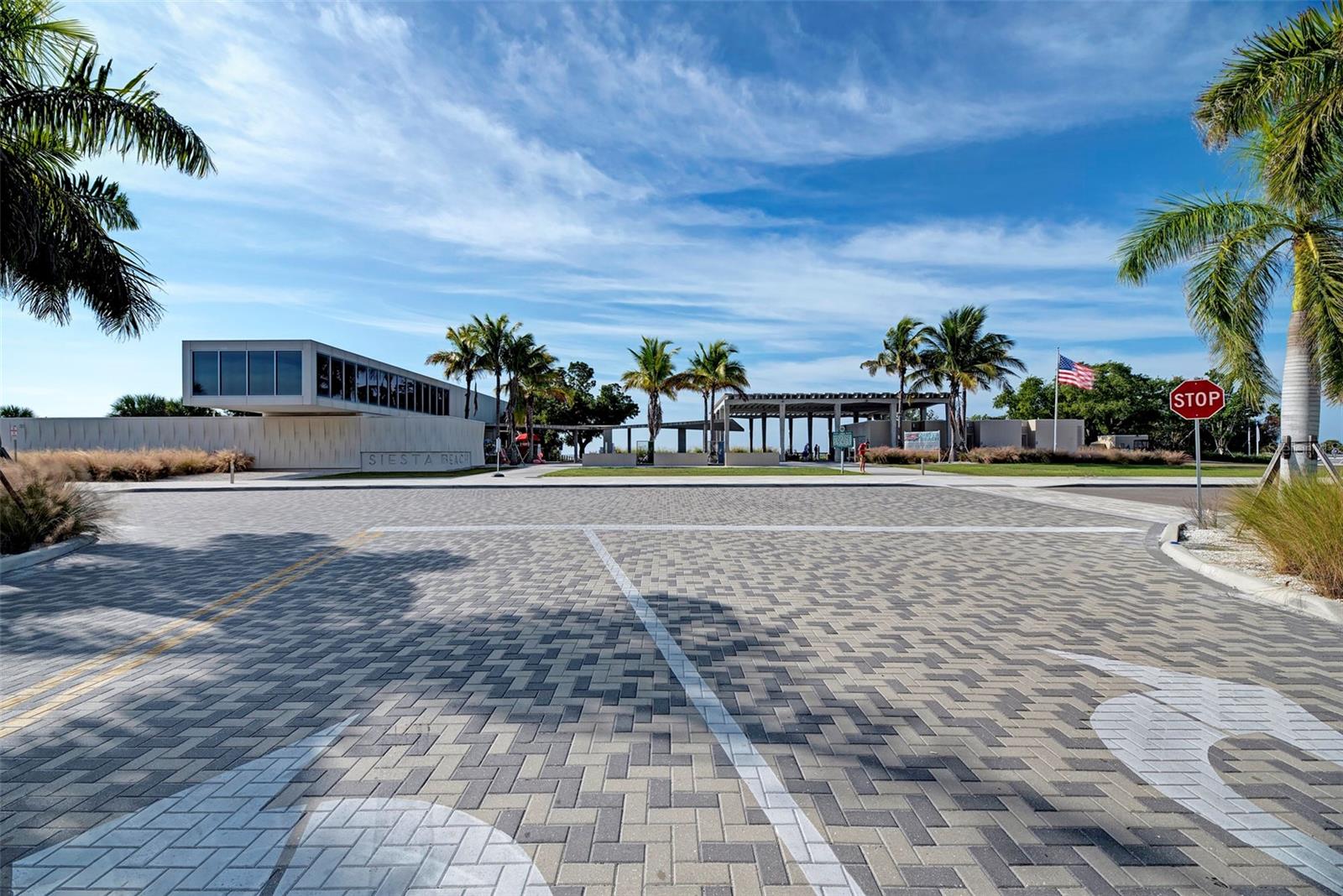 SIESTA ISLES - Residential Lease