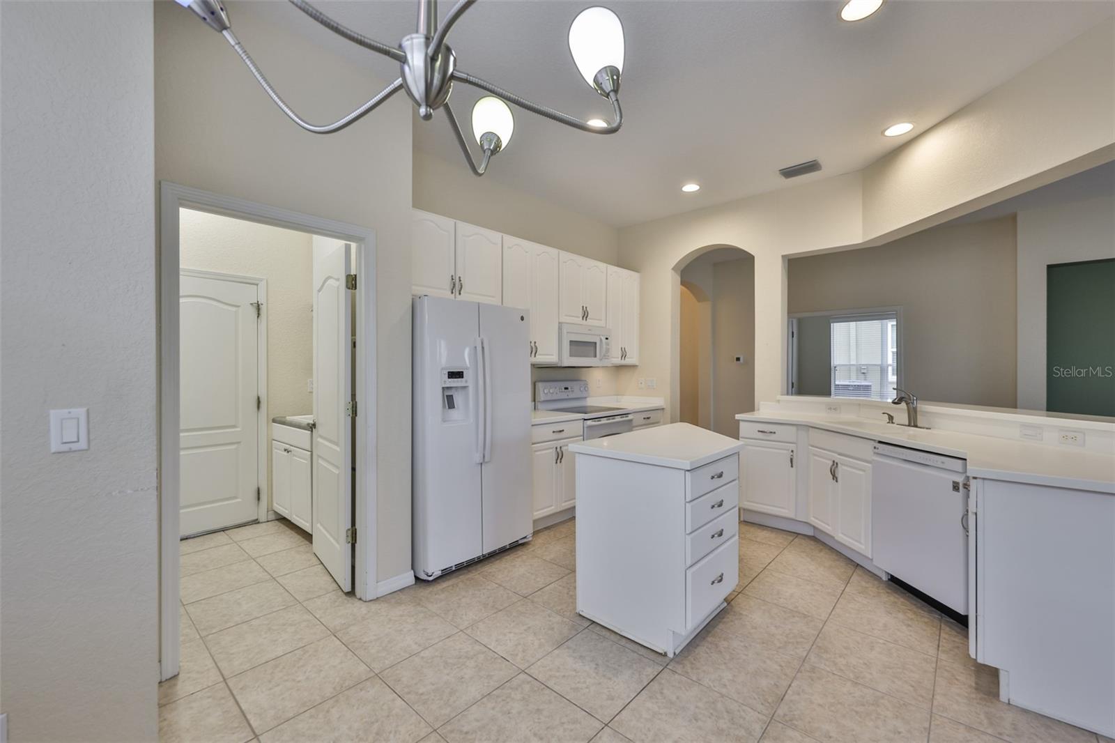 SUN CITY CENTER UNIT 266 - Residential