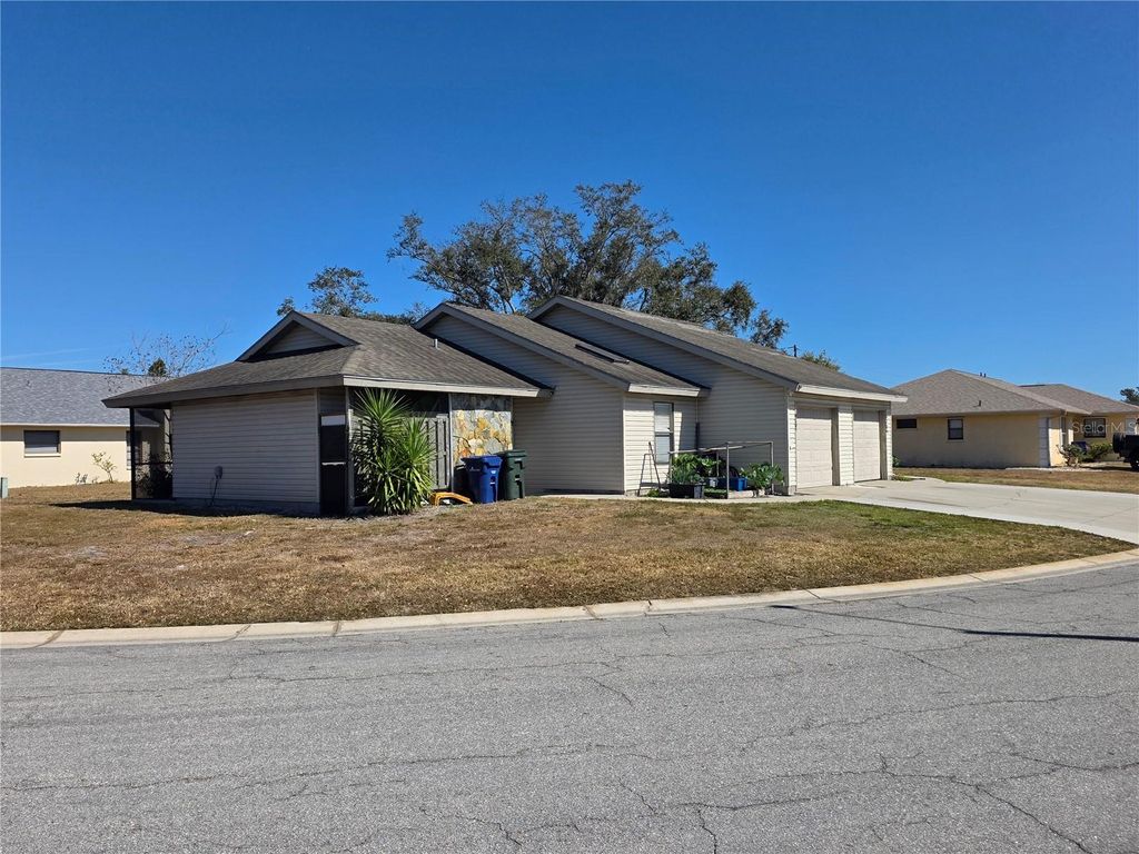Photo of 6201 Draw Lane, Sarasota, FL 34238 (MLS # N6142825)