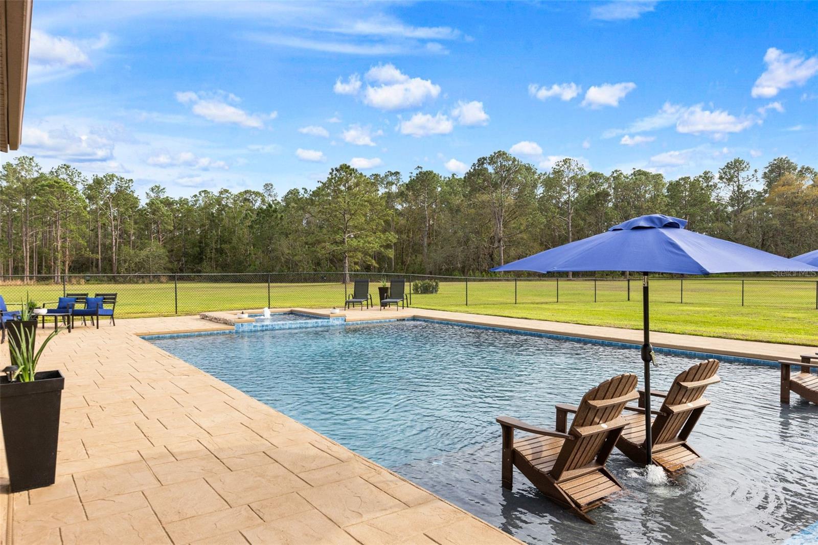 TROPICAL WINDS SUB - Residential