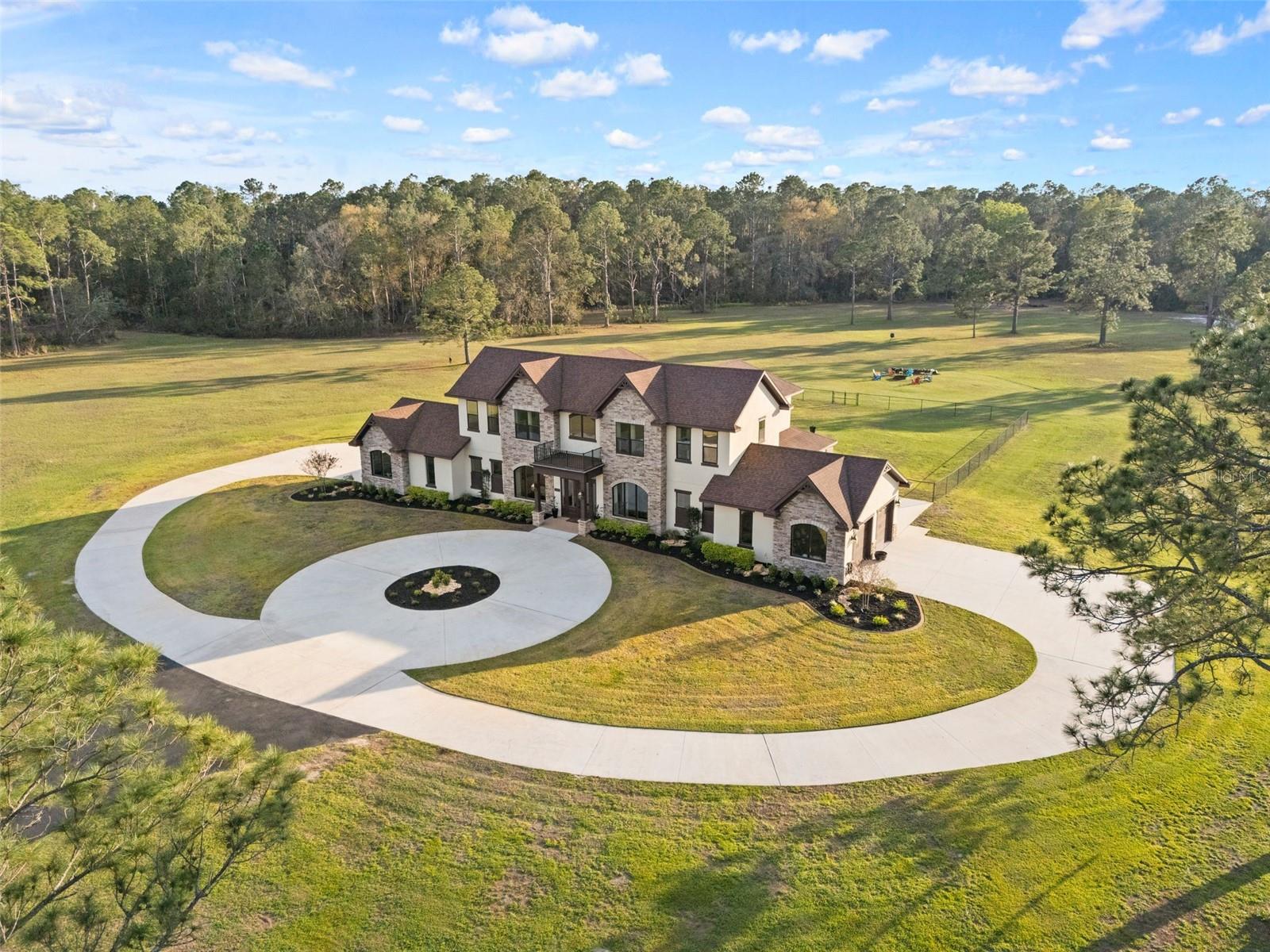 TROPICAL WINDS SUB - Residential