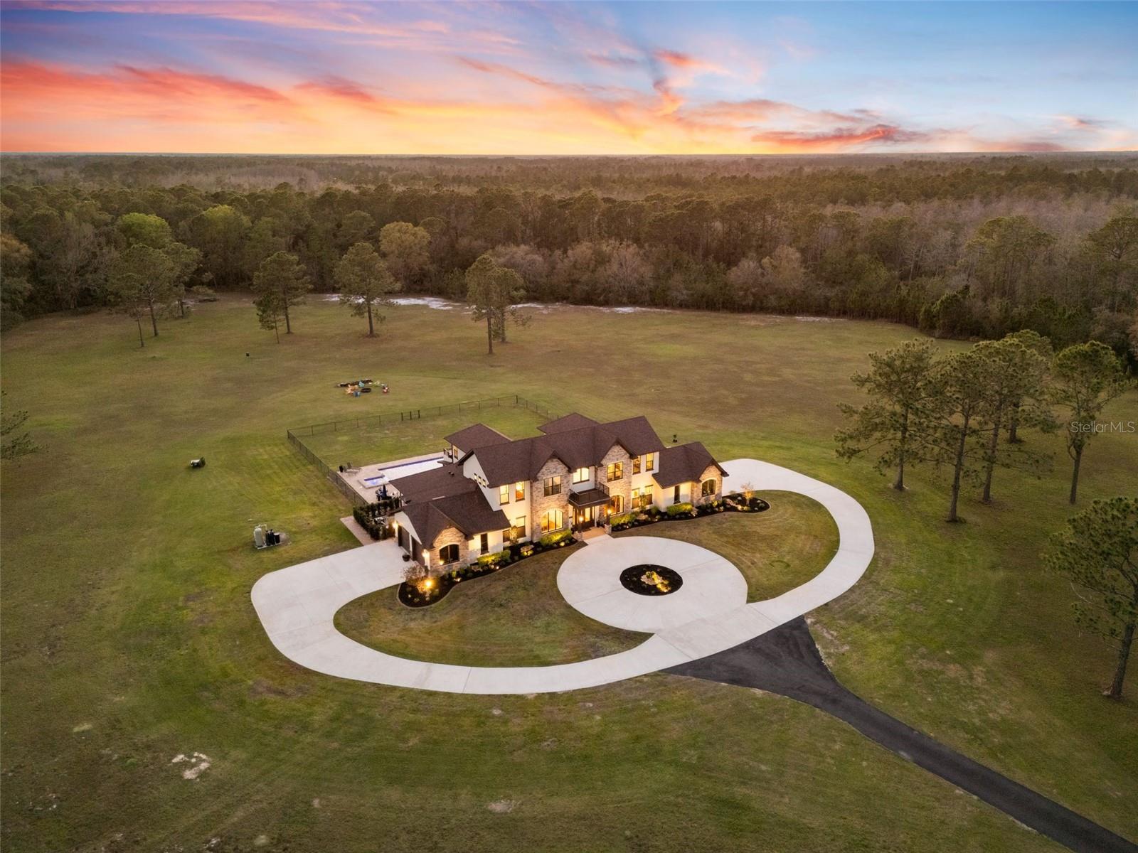 TROPICAL WINDS SUB - Residential