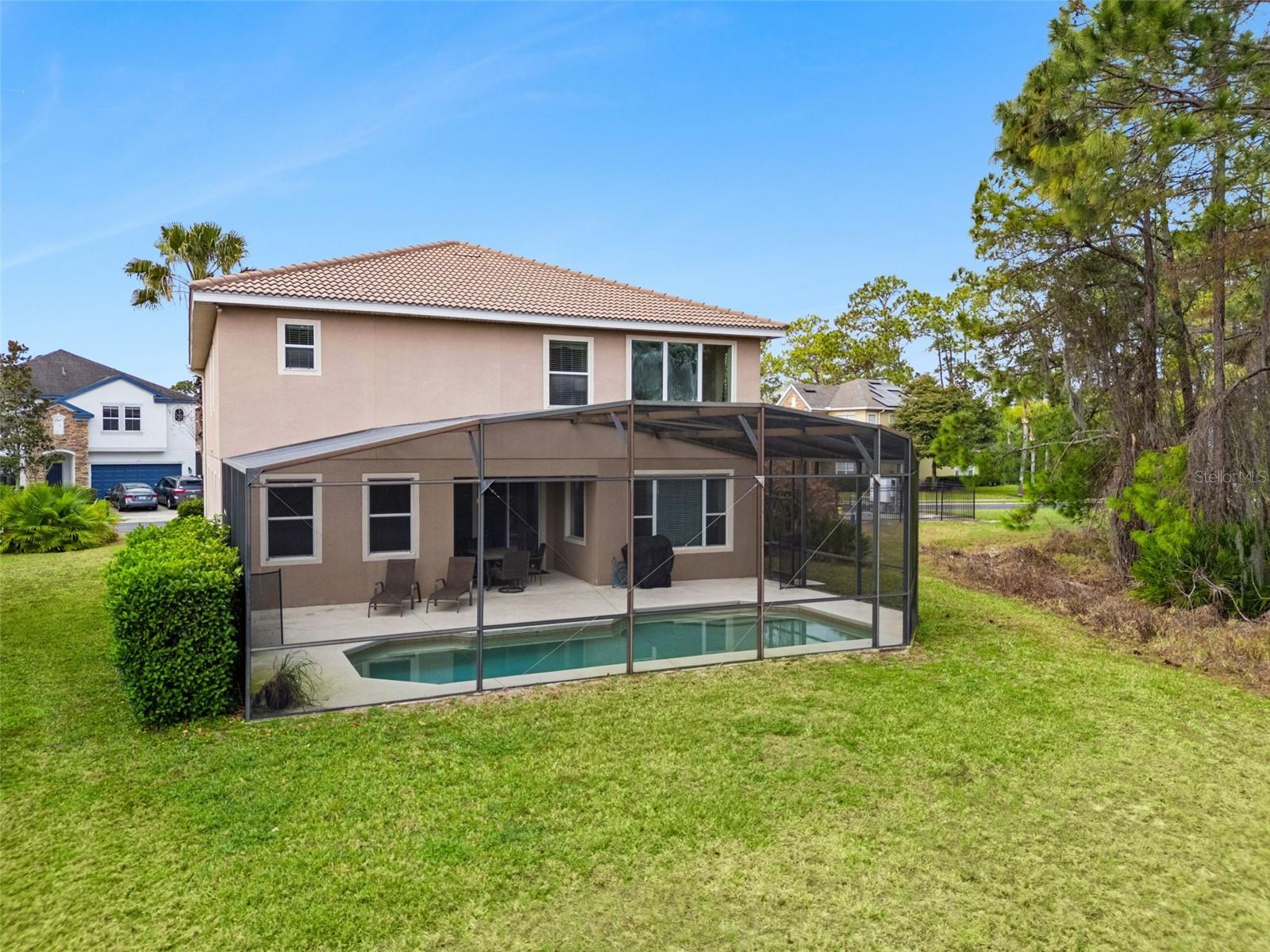 DRAYTON-PRESTON WOODS AT PROVIDENCE - Residential