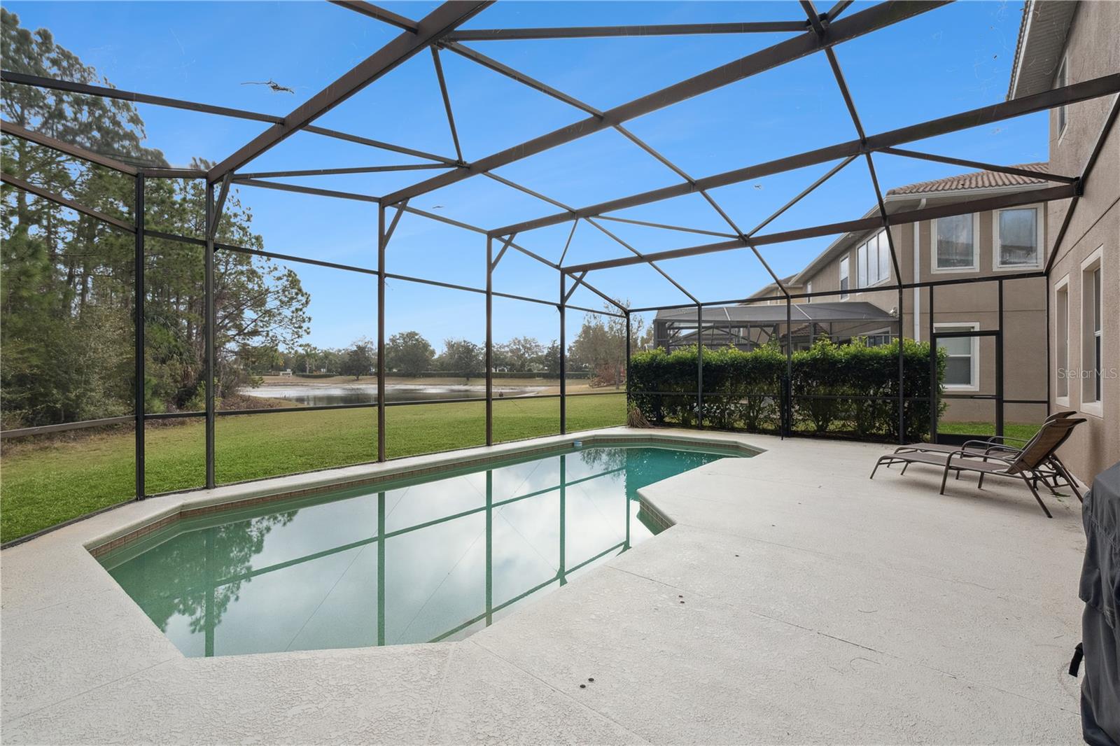 DRAYTON-PRESTON WOODS AT PROVIDENCE - Residential