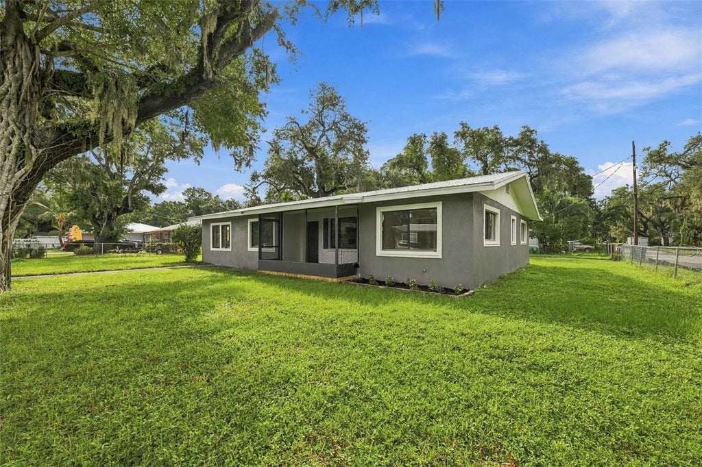 Photo of 1717 8th Street W, Palmetto, FL 34221 (MLS # TB8558190)