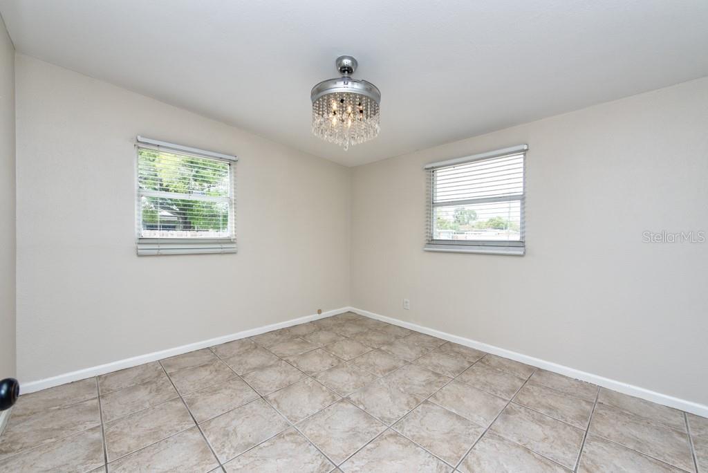 BAY BREEZE - Residential