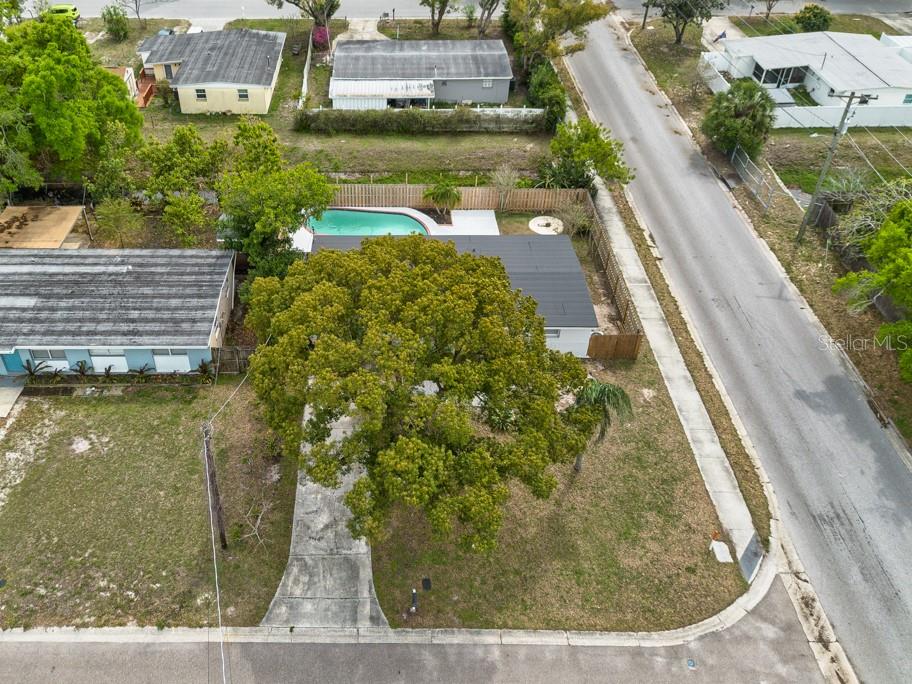 BAY BREEZE - Residential