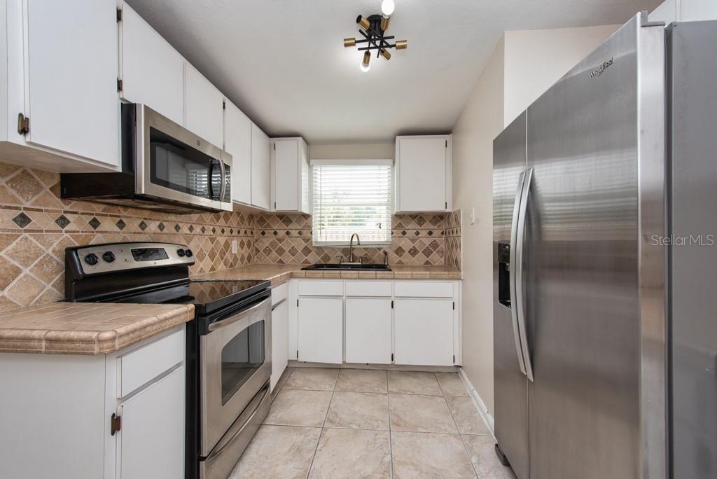 BAY BREEZE - Residential