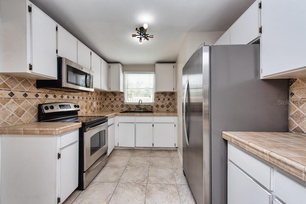 BAY BREEZE - Residential