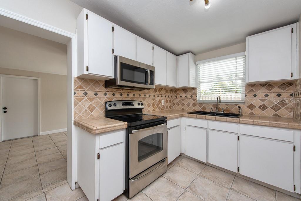 BAY BREEZE - Residential