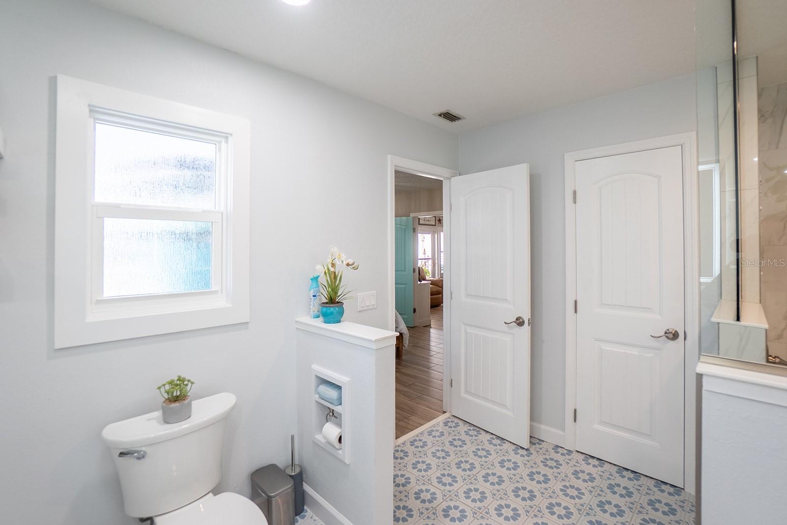 AMN SUB - Residential