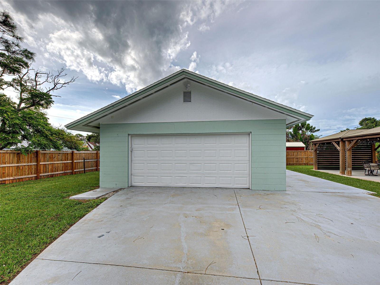 ENGLEWOOD OF - Residential
