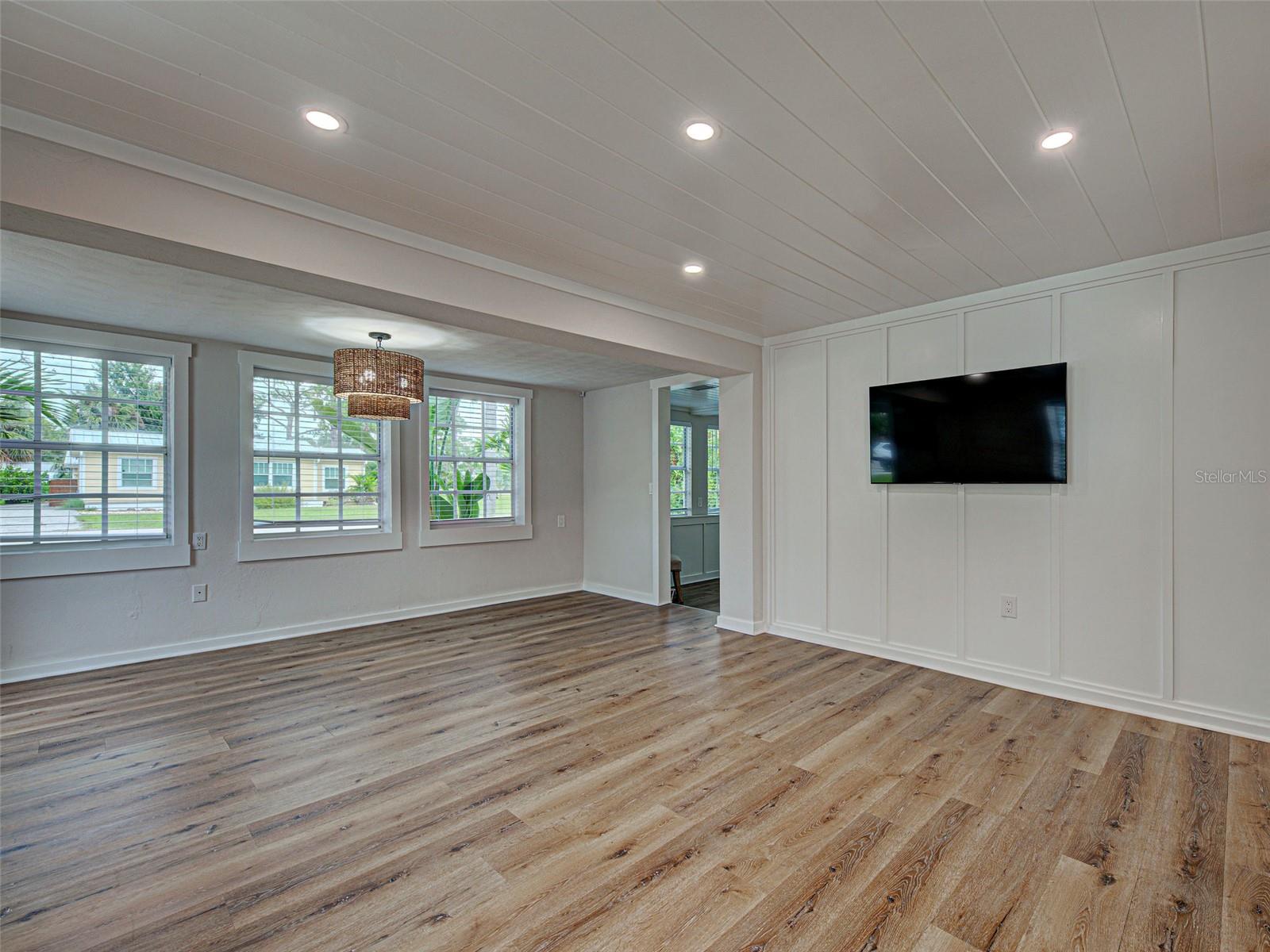 ENGLEWOOD OF - Residential