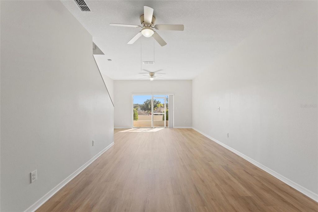 Photo of 1010 Chelsea Drive, Davenport, FL 33897 (MLS # O6374379)