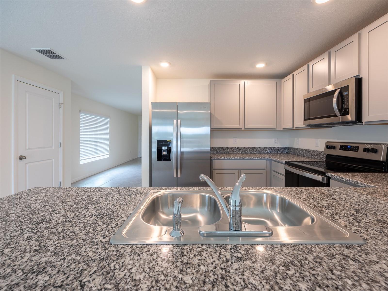 EVERGREEN - Residential Lease