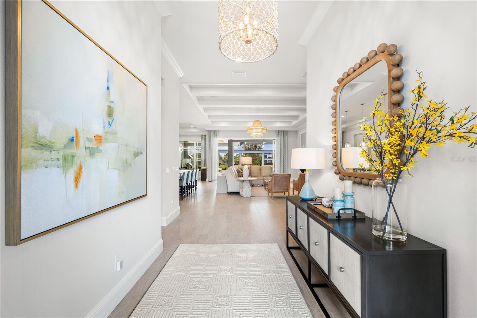 LAKE CLUB - Residential