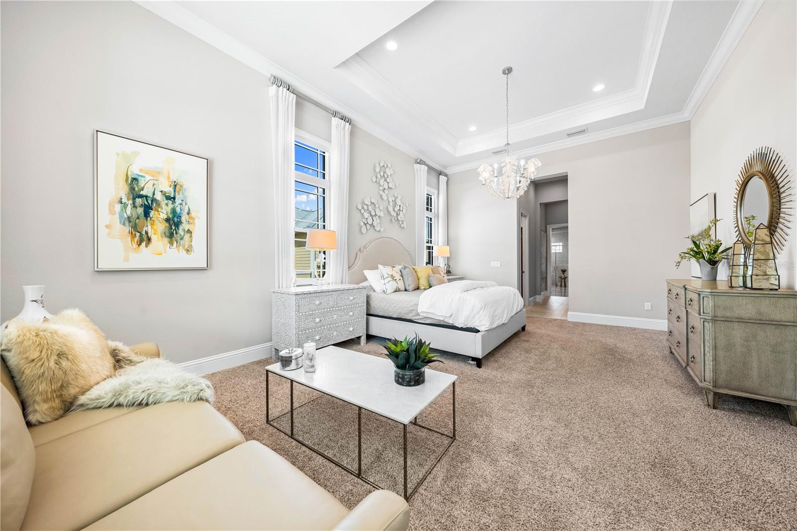 LAKE CLUB - Residential