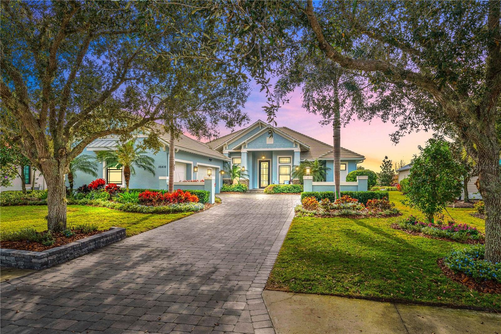 LAKE CLUB - Residential