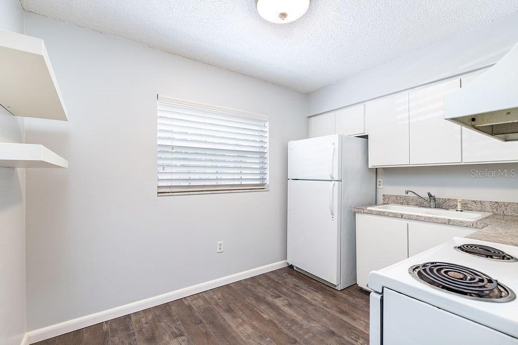 TAMPA BAYSHORE VILLAS CONDOMIN - Residential Lease