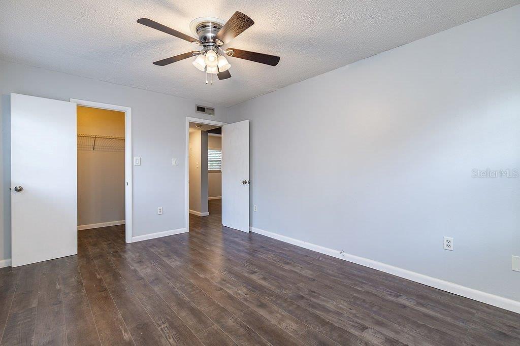 TAMPA BAYSHORE VILLAS CONDOMIN - Residential Lease