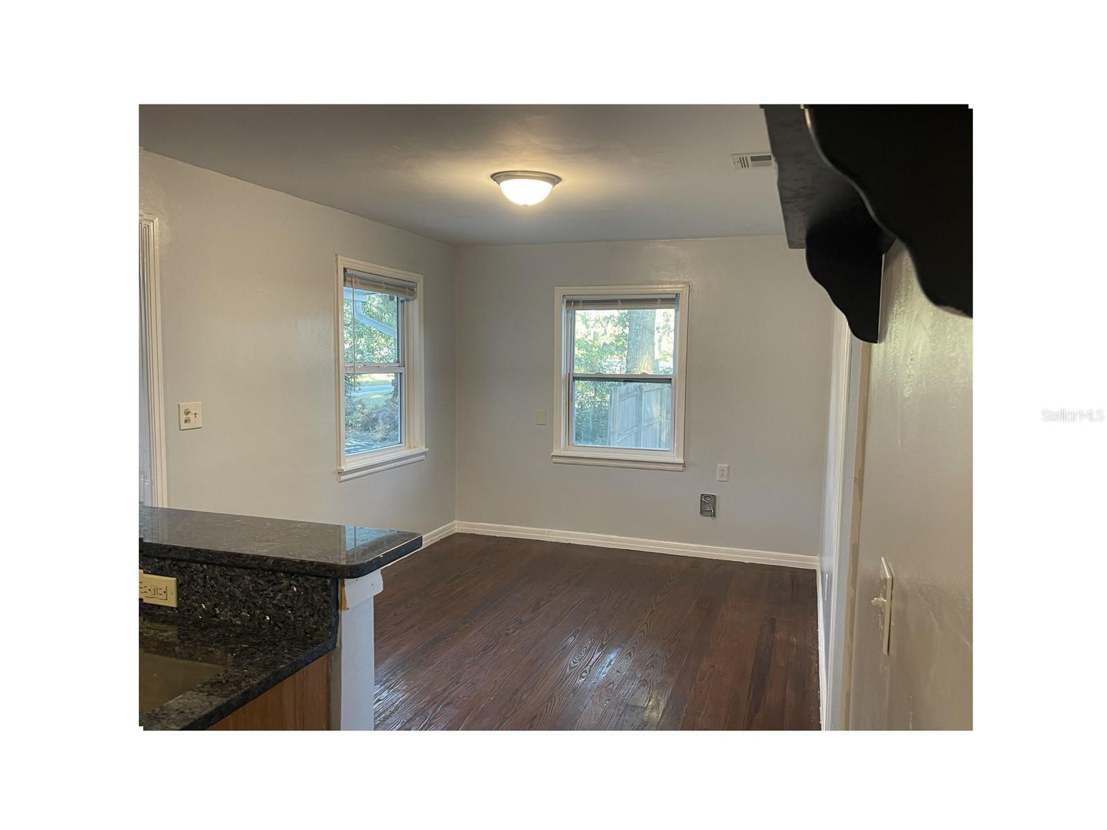 BELLEVIEW - Commercial Sale