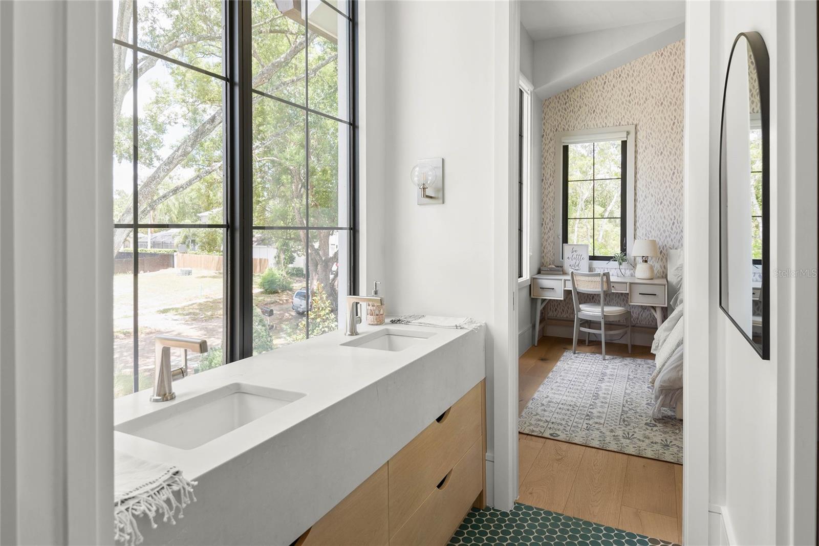 CHARMONT - Residential