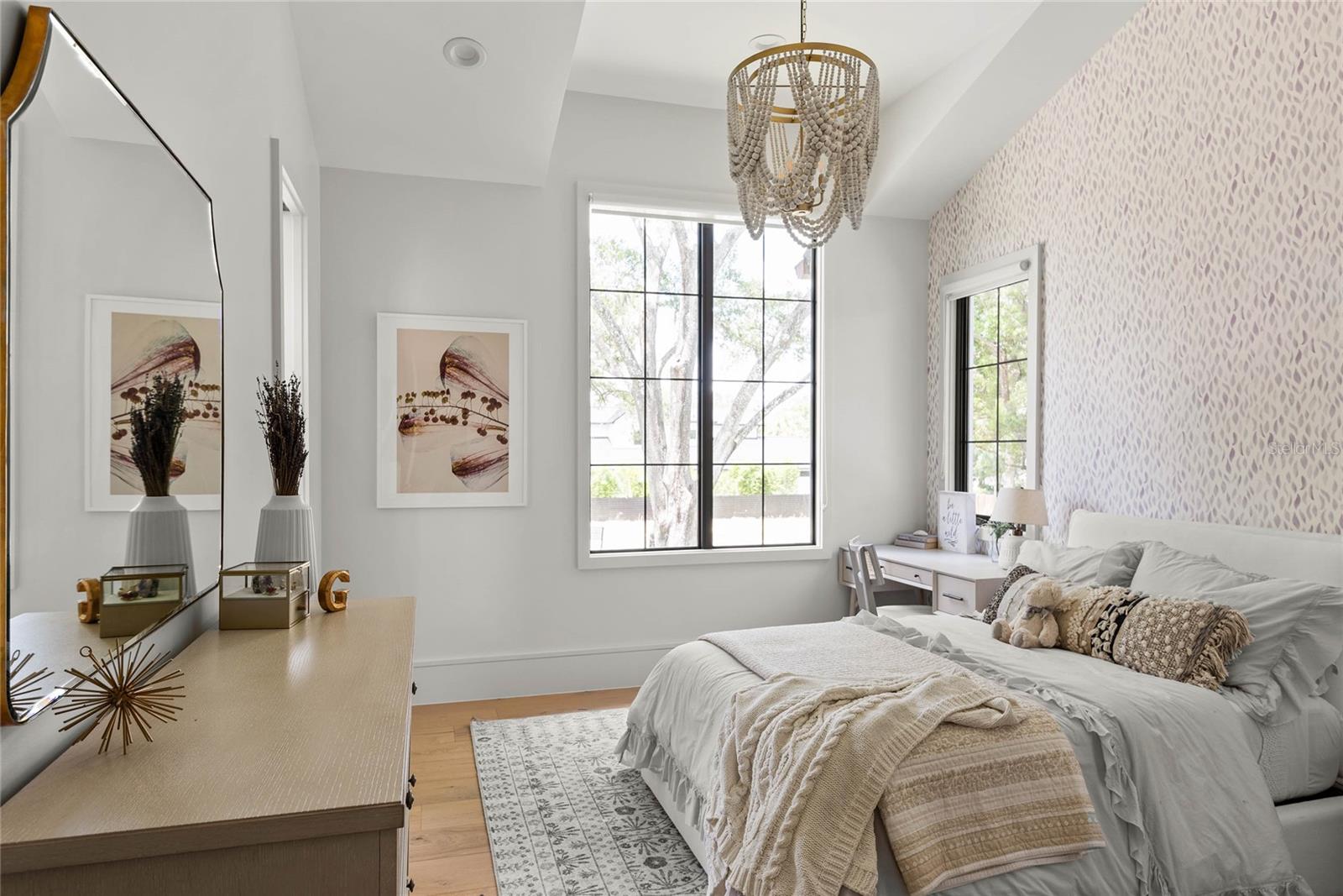 CHARMONT - Residential