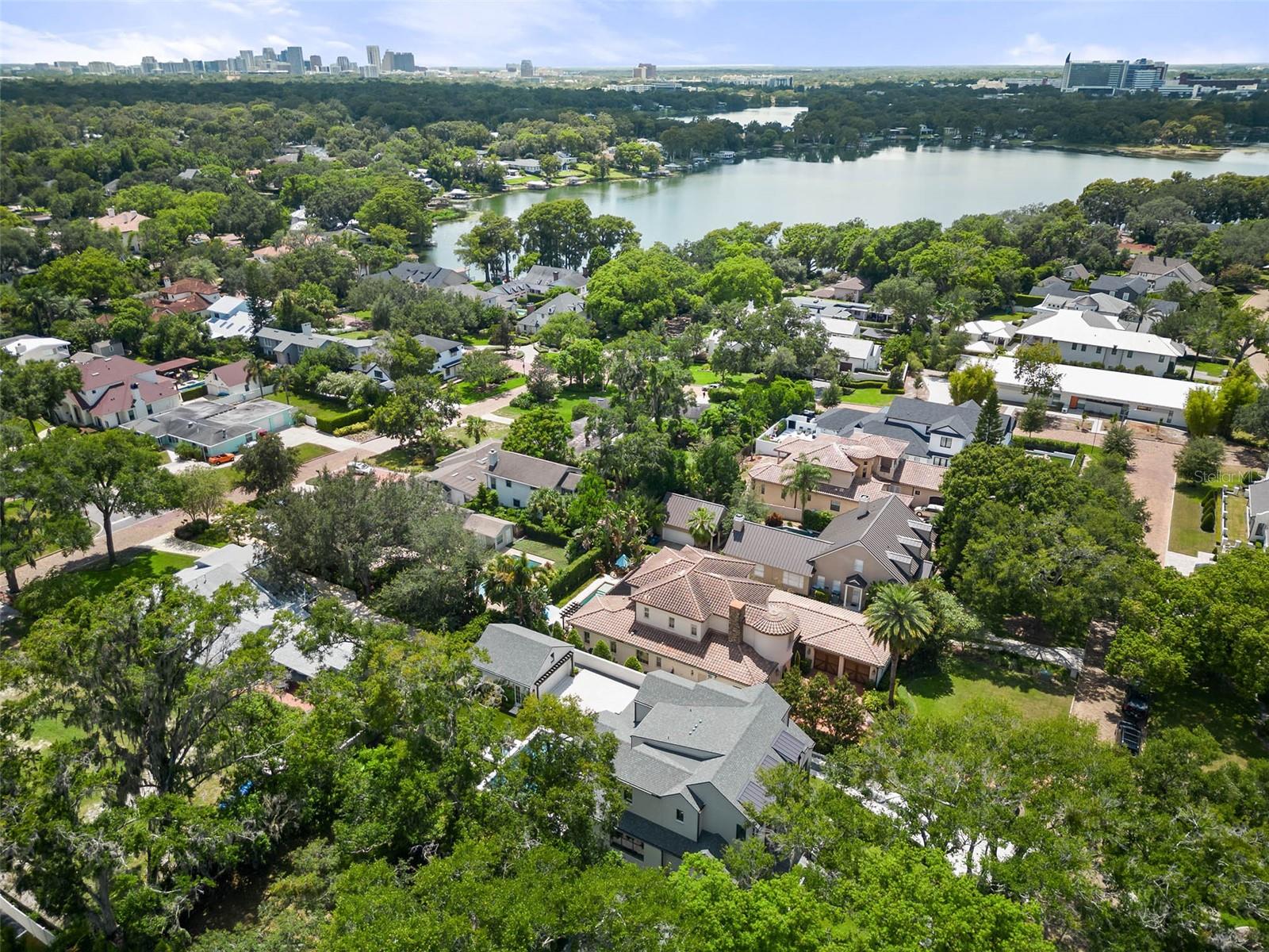 CHARMONT - Residential