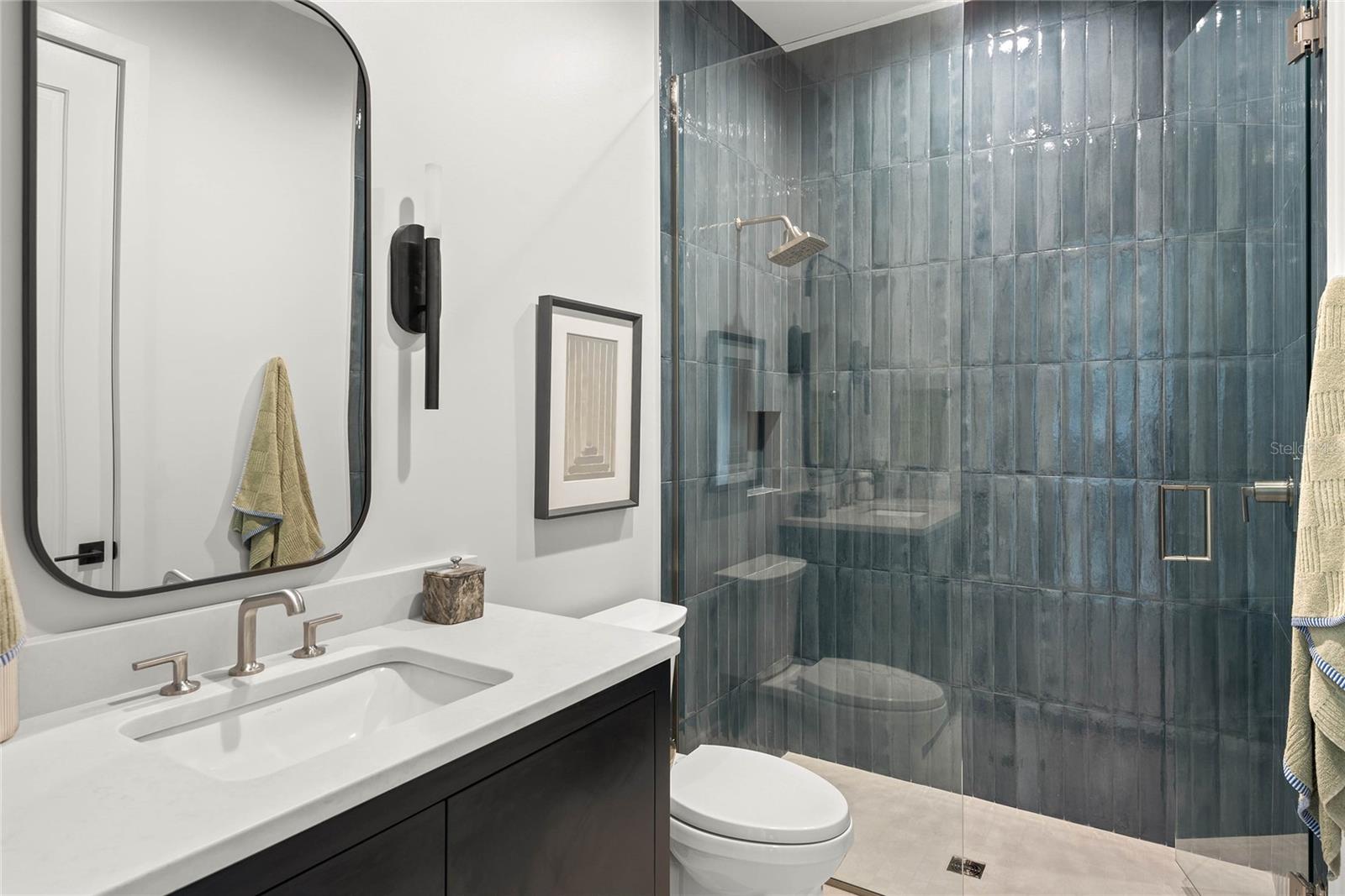 CHARMONT - Residential