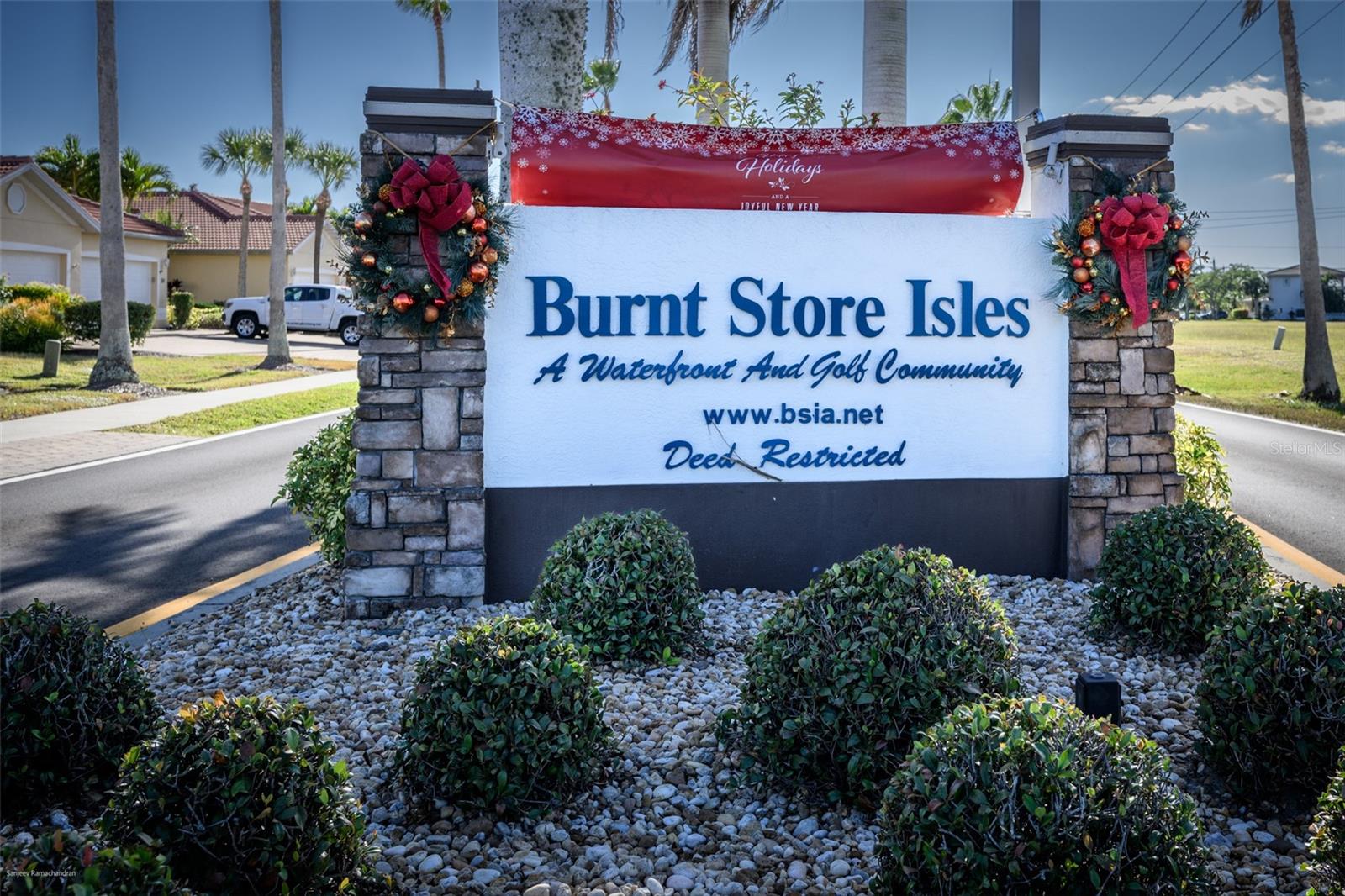 VIZCAYA AT BURNT STORE ISLES P - Residential Lease