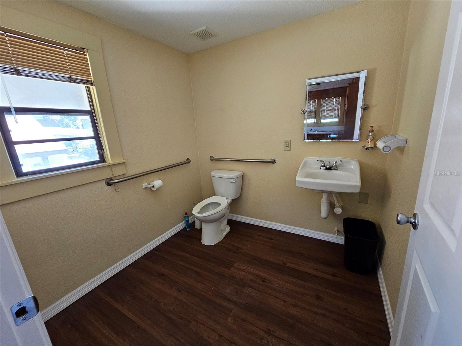 LAKE ADD - Commercial Sale