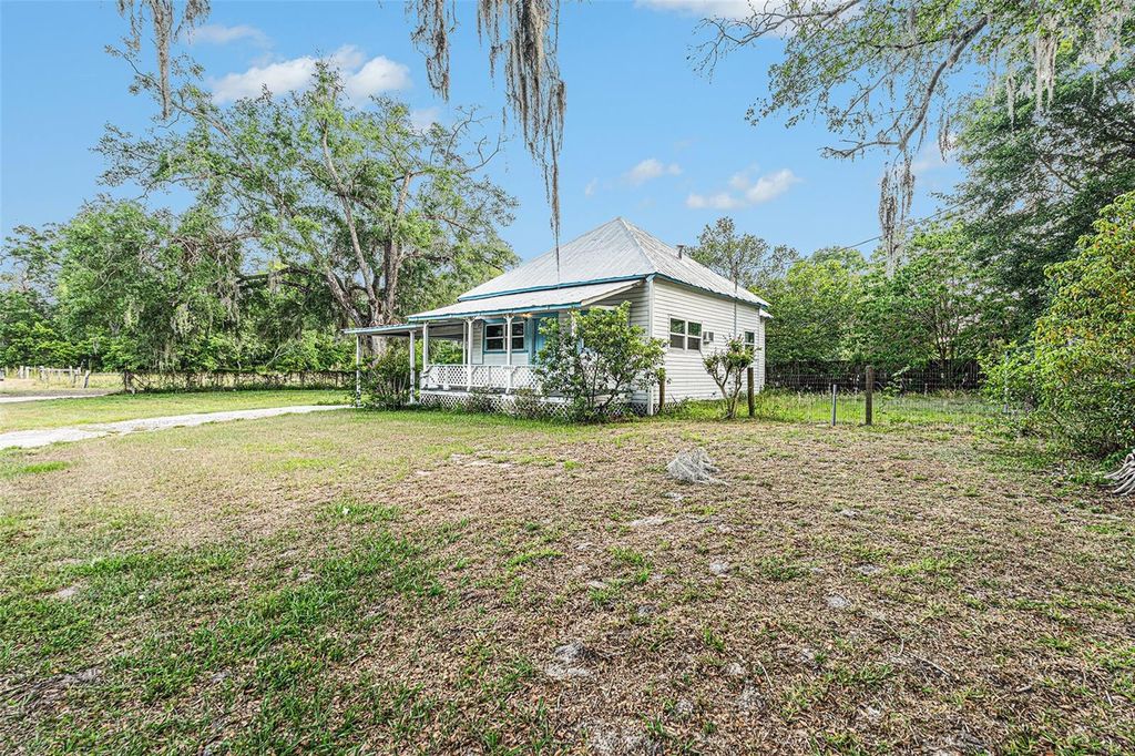 Photo of 20653 Old Trilby Road, Dade City, FL 33523 (MLS # TB8379693)