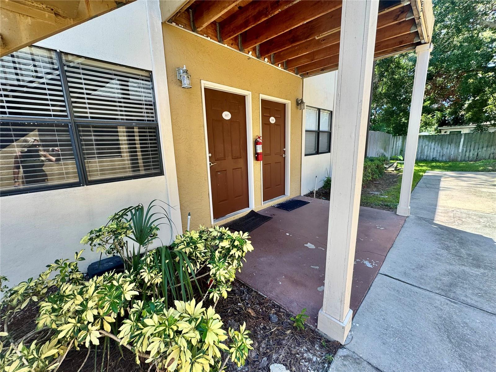 BELLA VISTA ON LAKE - Residential Lease
