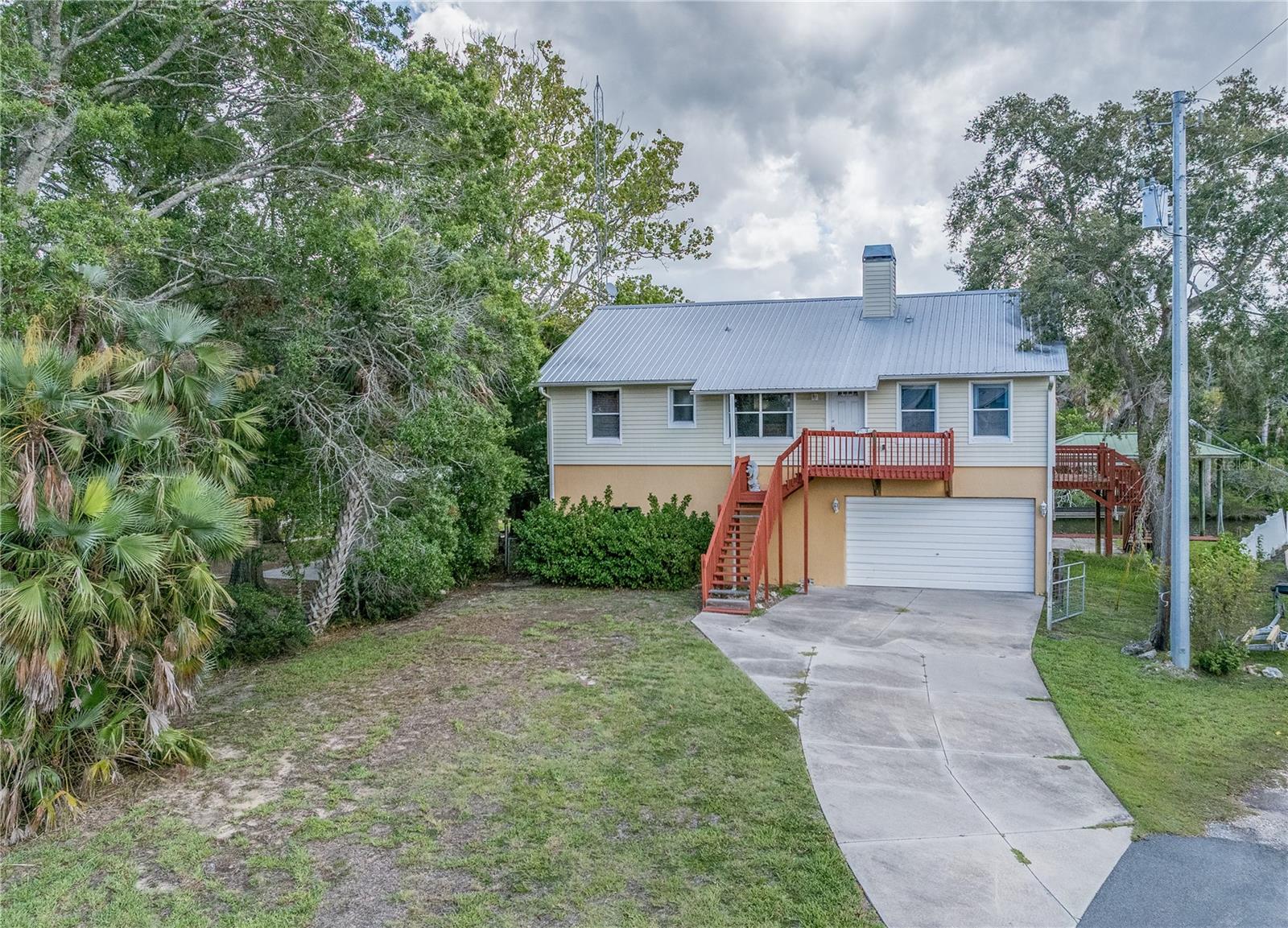 12390 W STANDISH