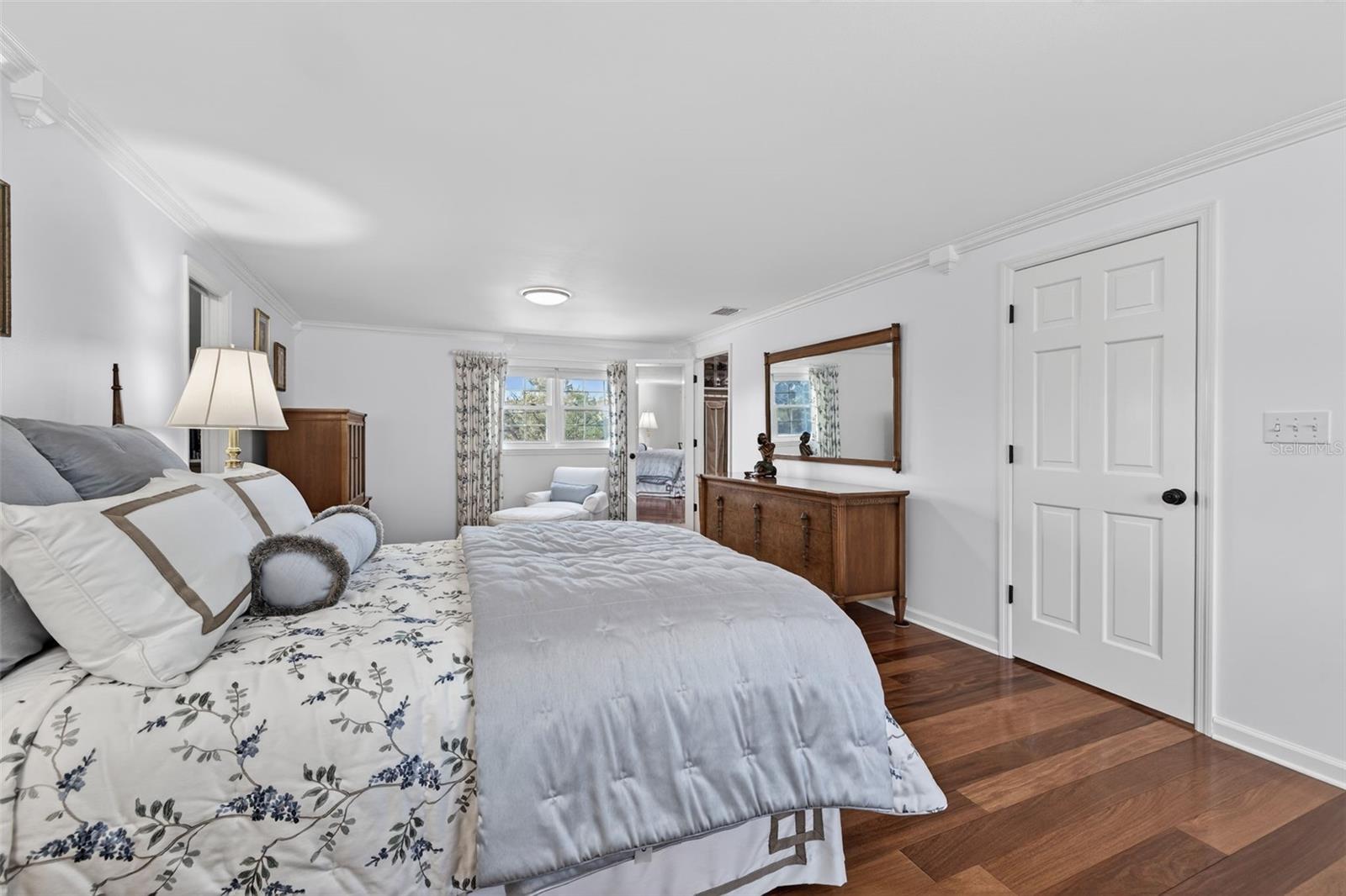 BAY CREST PARK - Residential