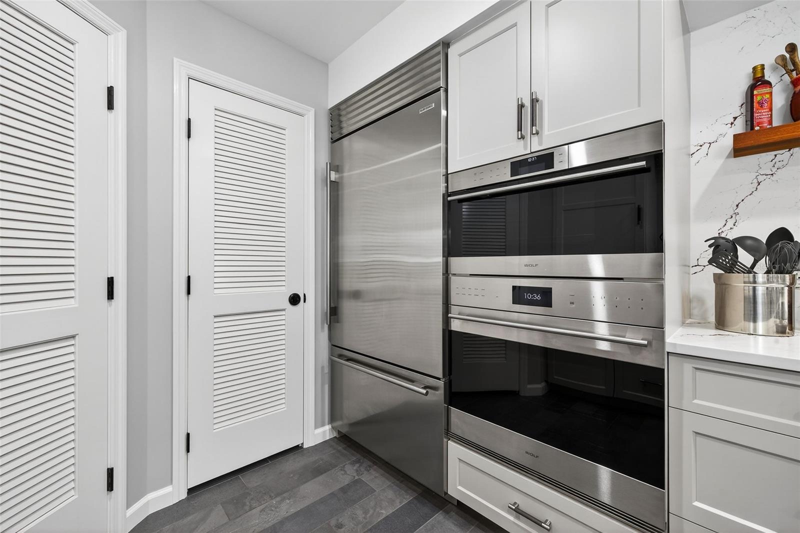 BAY CREST PARK - Residential