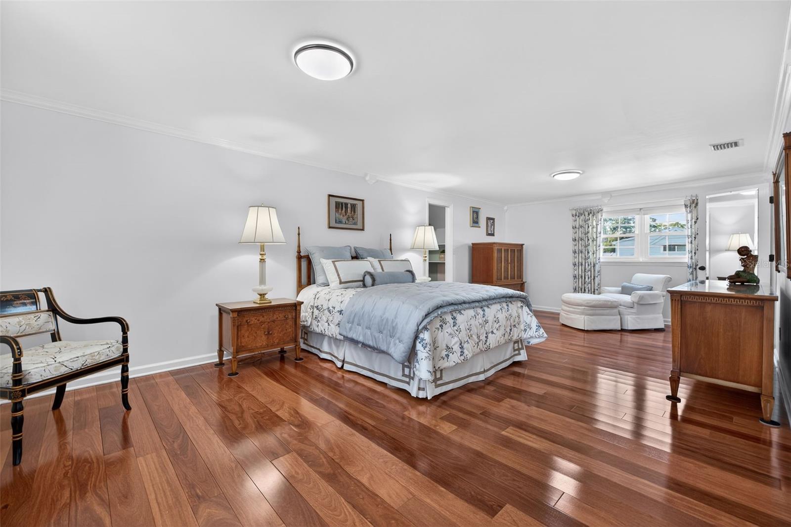 BAY CREST PARK - Residential