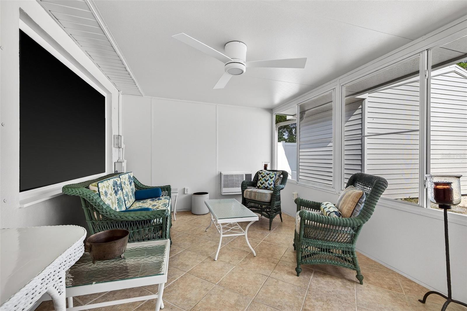 BAY CREST PARK - Residential