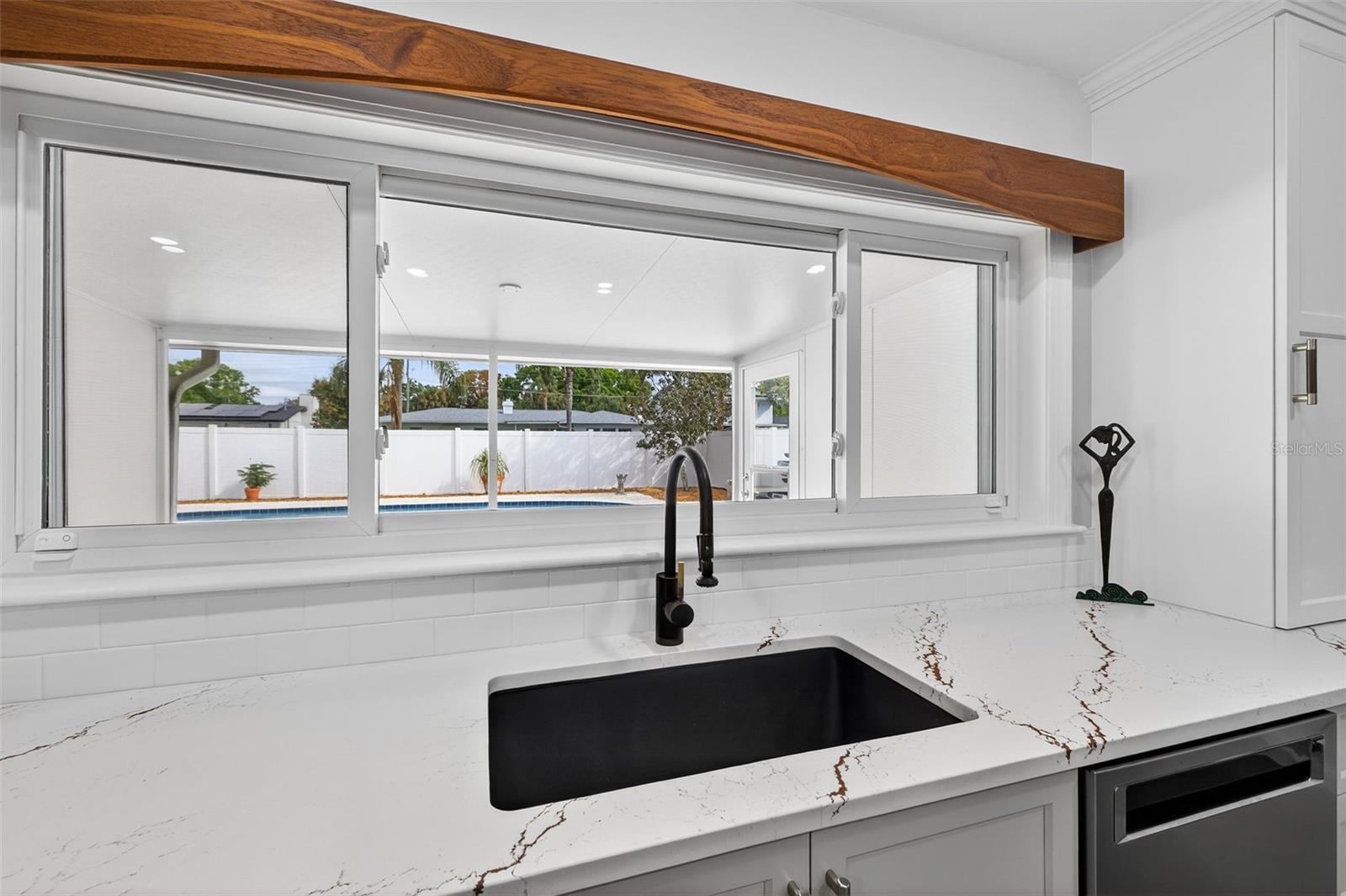 BAY CREST PARK - Residential