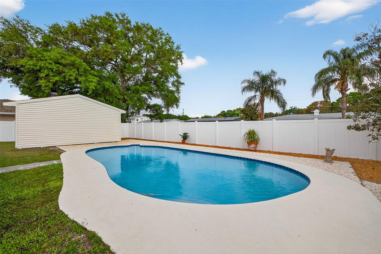 BAY CREST PARK - Residential