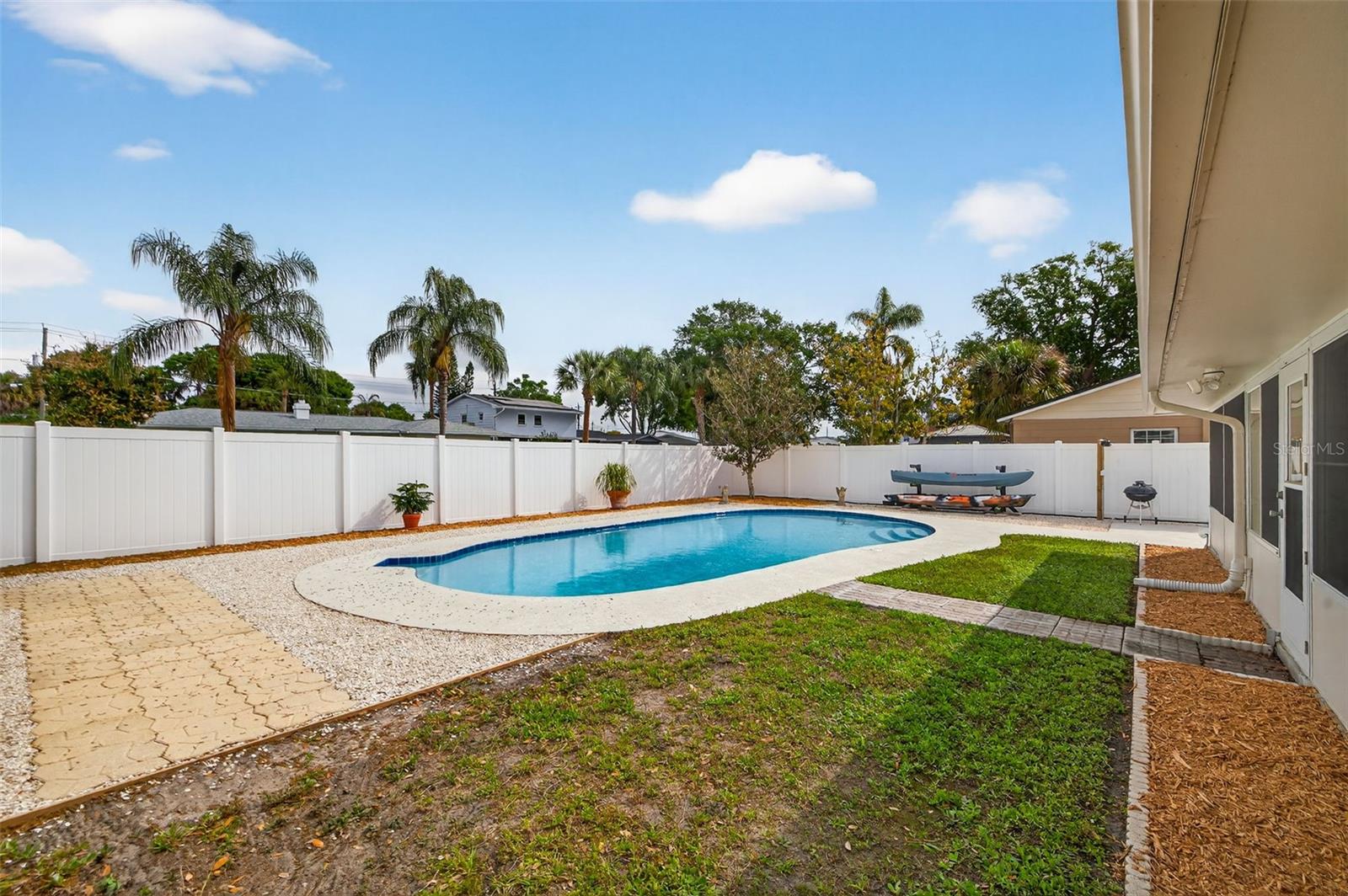 BAY CREST PARK - Residential