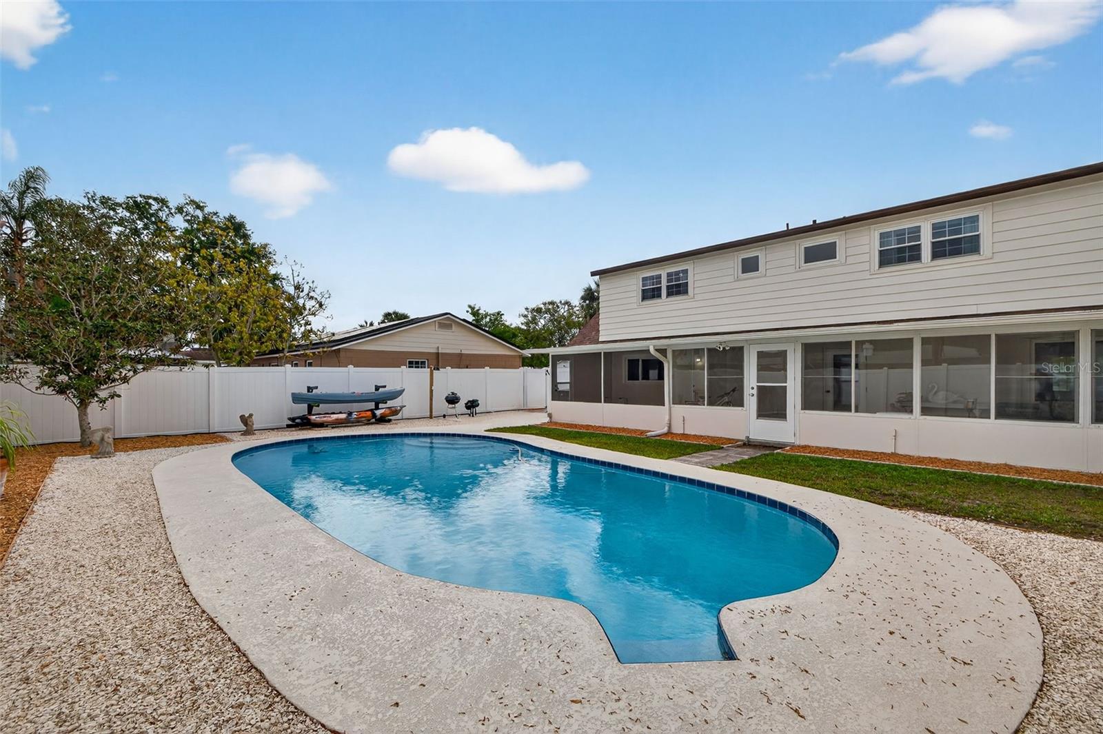 BAY CREST PARK - Residential