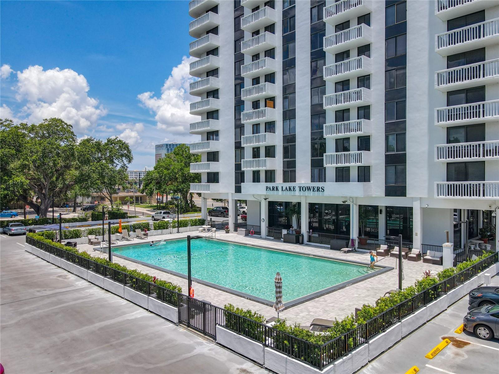 400 E COLONIAL DRIVE 1501