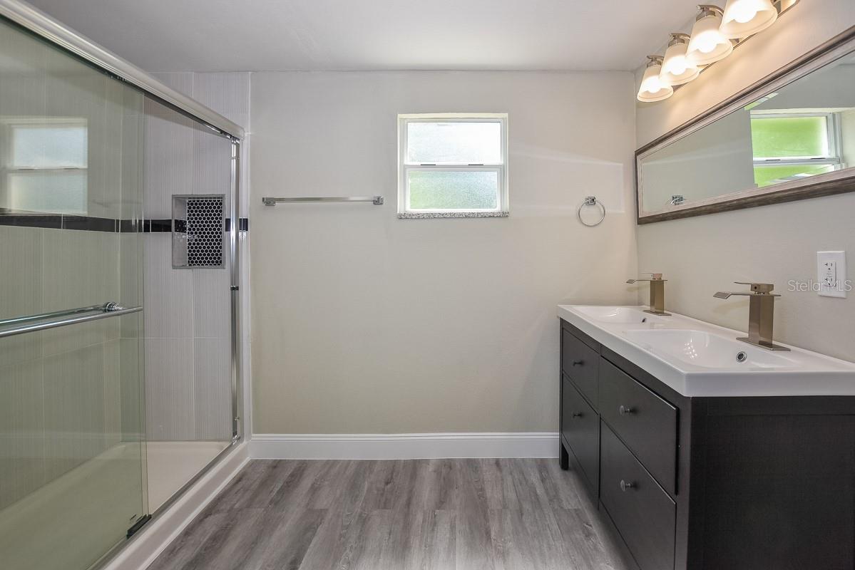 Smiths D P New Smyrna - Residential