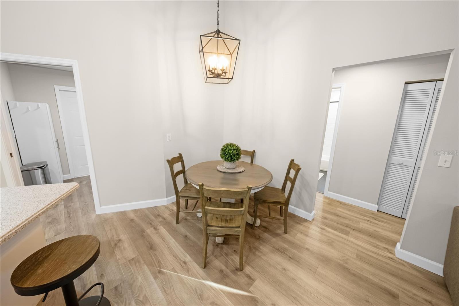 DEER HOLLOW - Residential