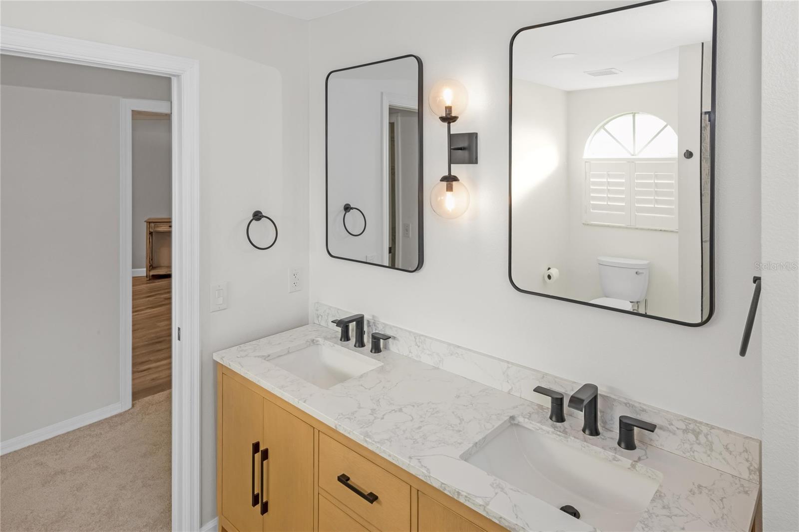 DEER HOLLOW - Residential