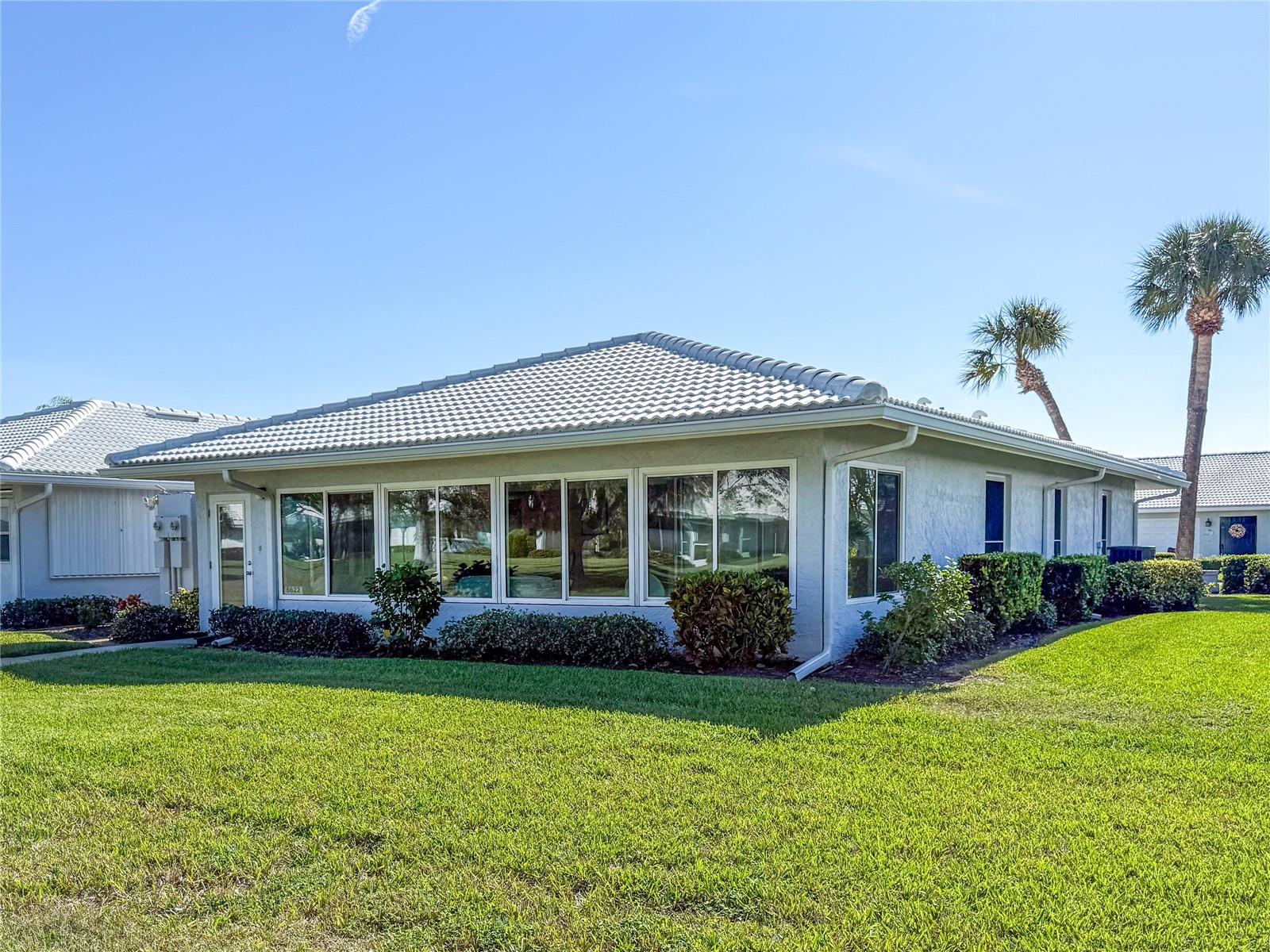 VILLAGE GREEN OF BRADENTON SC 7 - Residential