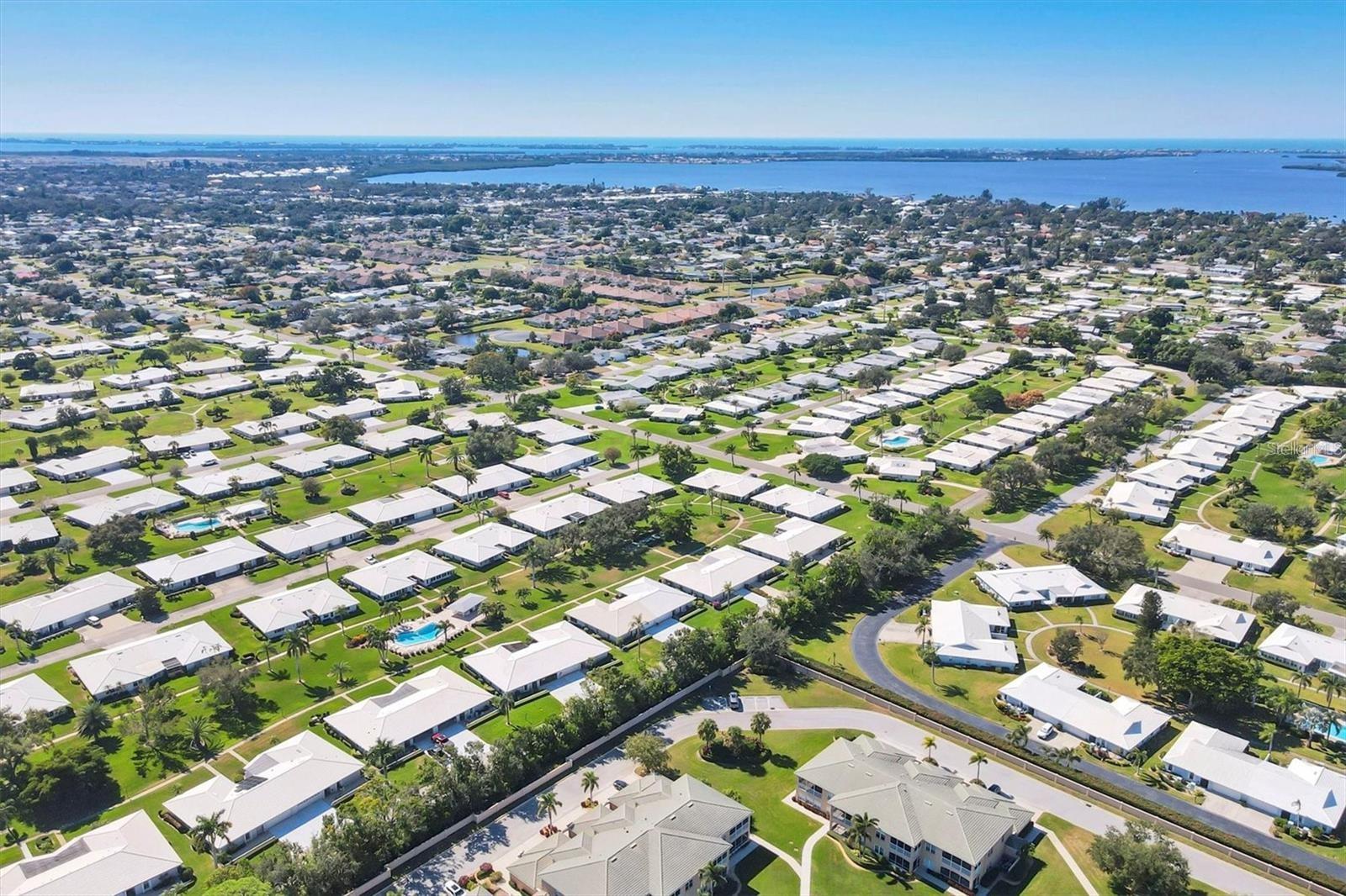 VILLAGE GREEN OF BRADENTON SC 7 - Residential